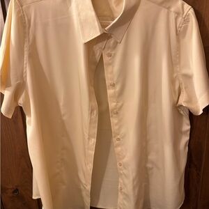 Women’s Cream Short Sleeve Shirt